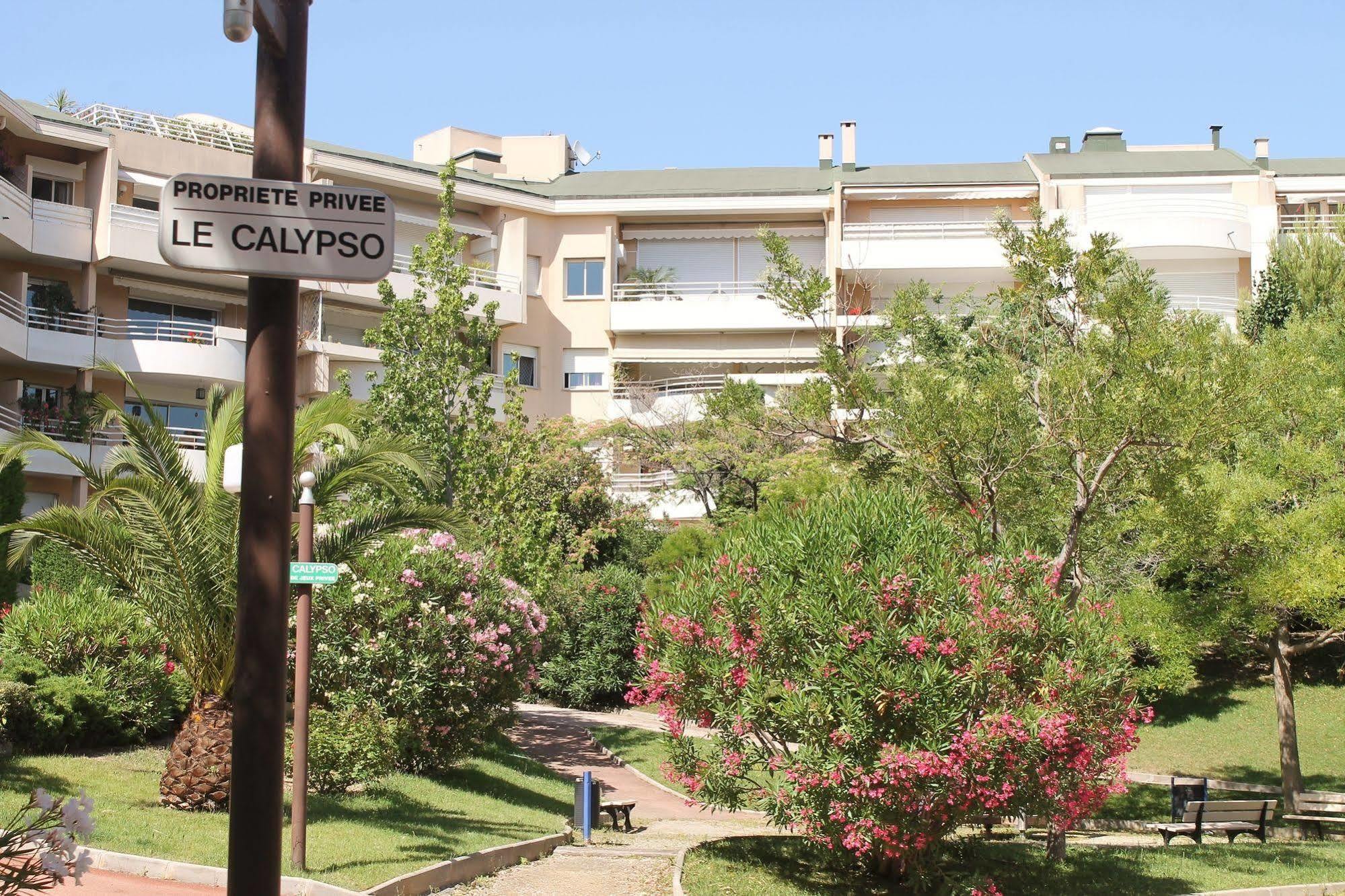 Hotel Services Calypso Calanques Marseilles