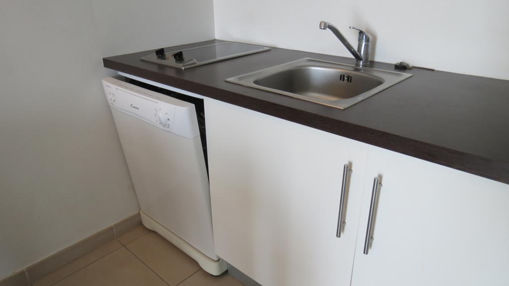 Services Calypso Calanques Hotel Marsella